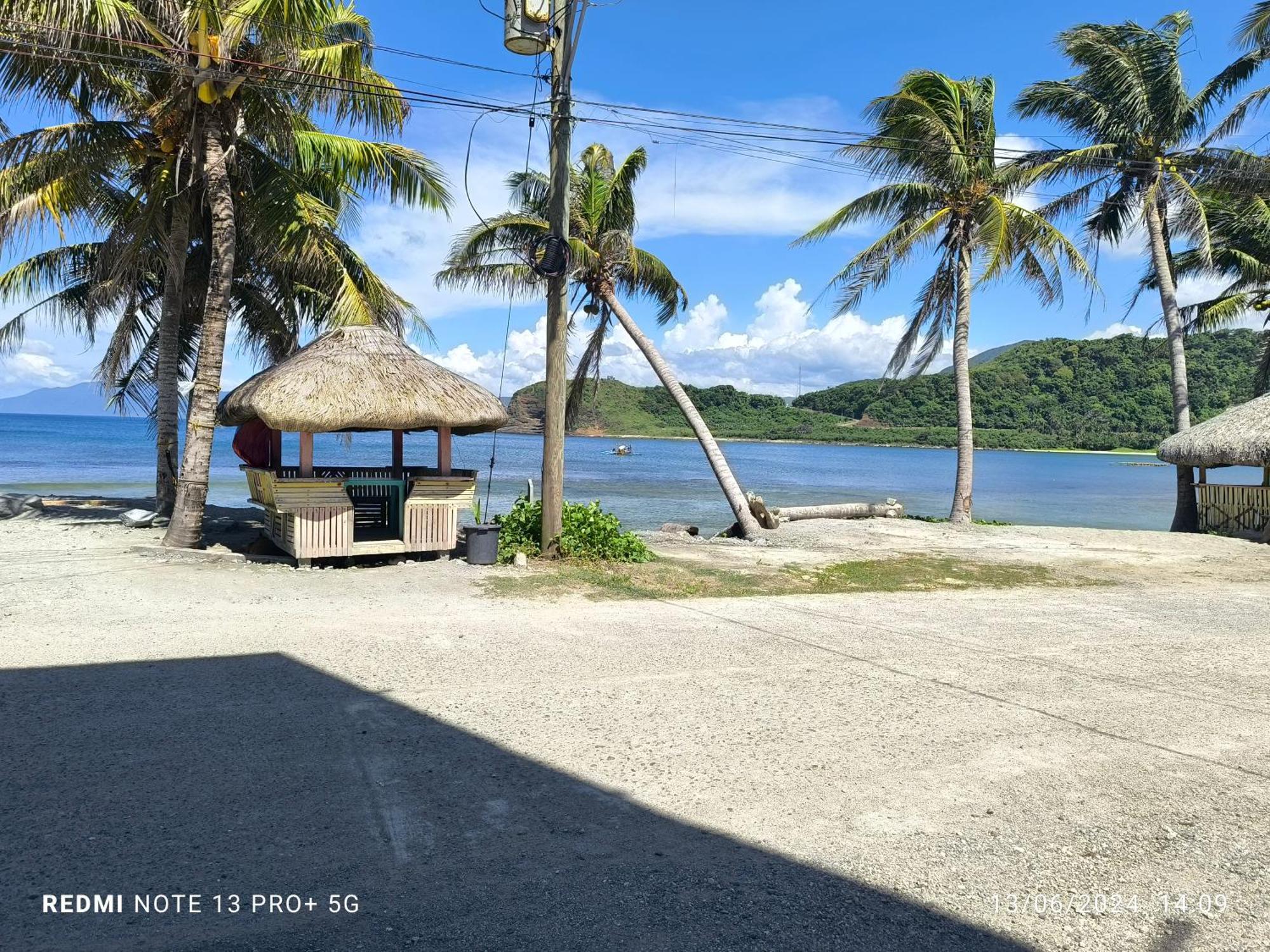 Jay Henry Transient Beach House, B Pagudpud, Blue Lagoon Beach Exterior foto
